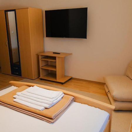 Motel Lav Capljina Bagian luar foto